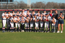 softball team group